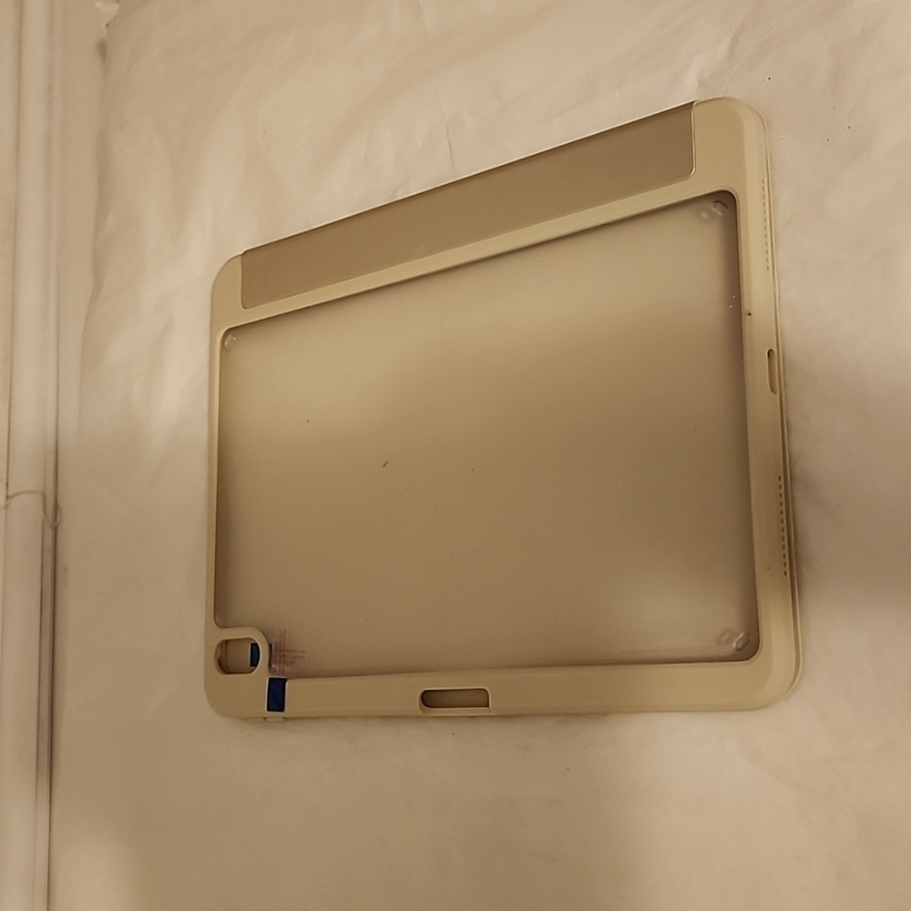 I-PAD CASE - Picture 2 of 3